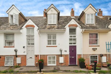 St. Nicholas Road, 3 bedroom Mid Terrace House for sale, £650,000