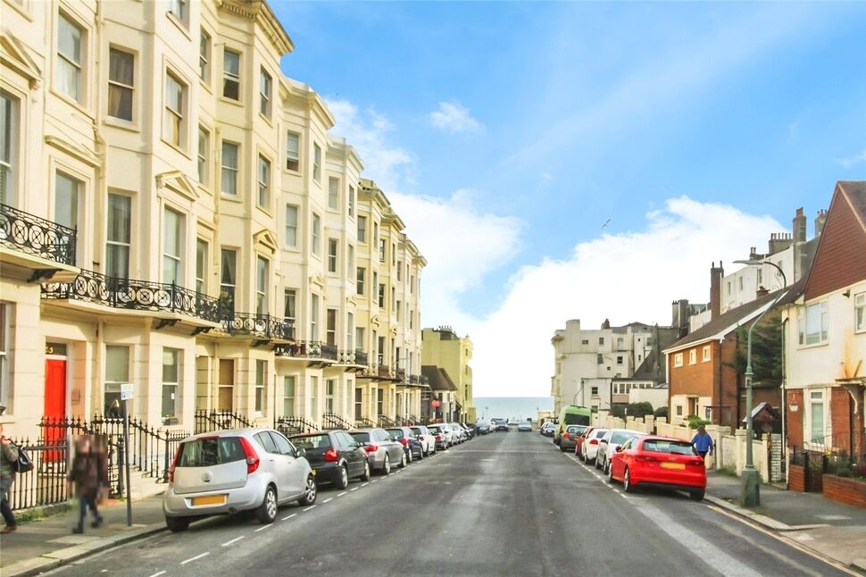 Main image of 2 bedroom  Flat to rent, Holland Road, Hove, East Sussex, BN3