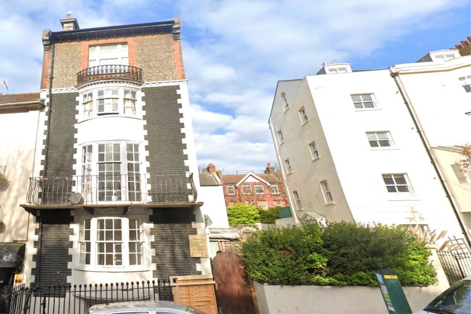 Main image of 1 bedroom  Flat to rent, Upper Rock Gardens, Brighton, East Sussex, BN2