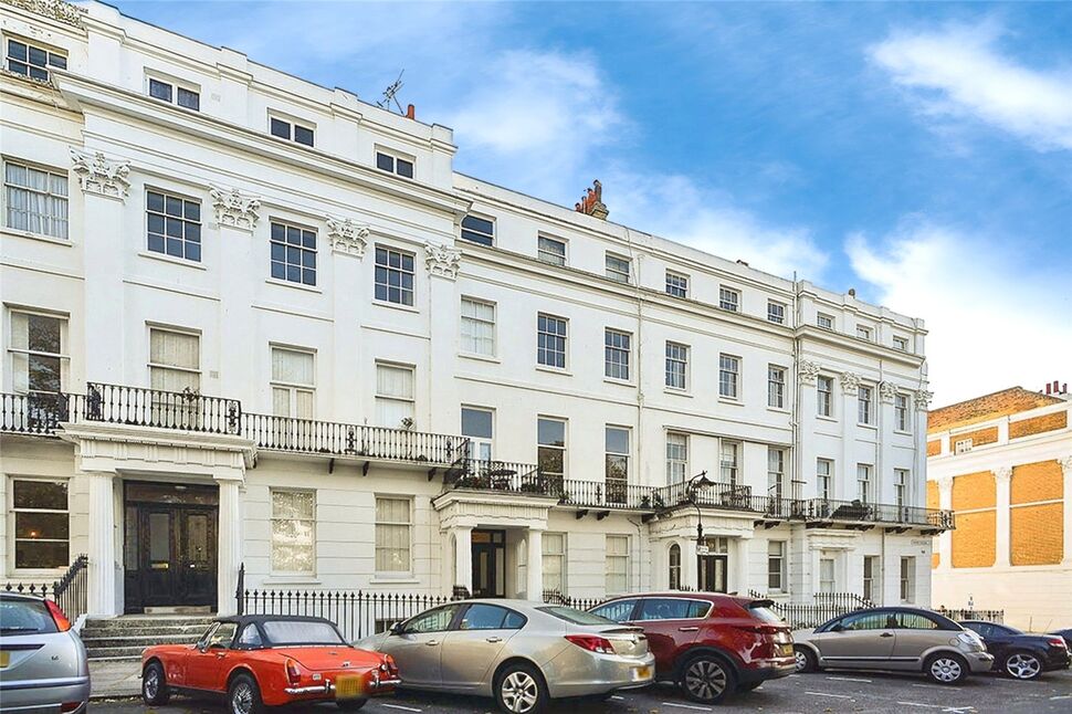 Main image of Room to rent, Sussex Square, Brighton, East Sussex, BN2