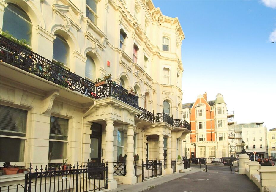 Main image of 1 bedroom Flat to rent, Palmeira Avenue, Hove, East Sussex, BN3