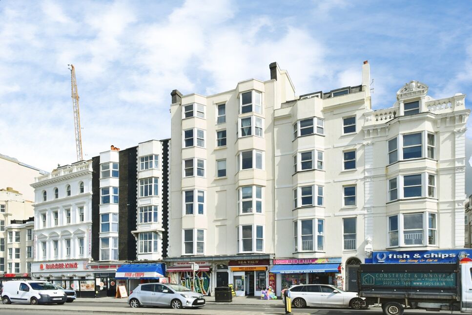 1 bedroom Flat for sale