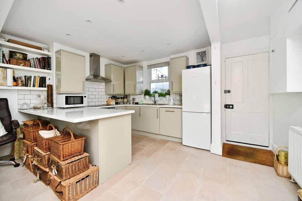 Living Kitchen Area