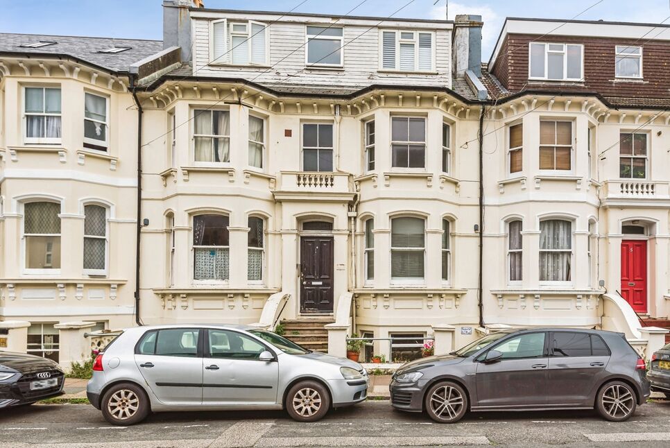 Main image of 2 bedroom Flat for sale, Seafield Road, Hove, Brighton & Hove, BN3