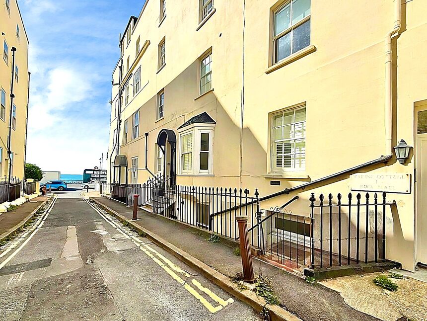 Main image of 2 bedroom Flat for sale, Marine Parade, Brighton, East Sussex, BN2