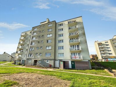 Chadborn Close, 2 bedroom Flat for sale, &pound;230,000