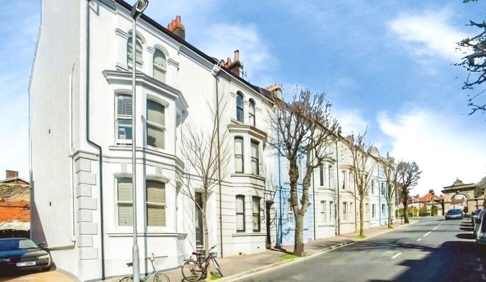 Main image of 1 bedroom Flat to rent, Egremont Place, Brighton, East Sussex, BN2