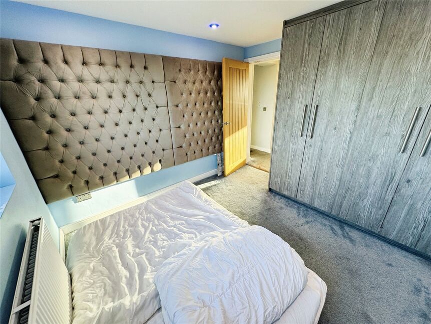 5 bedroom Semi Detached House to rent, Beardwood Brow, Blackburn, BB2