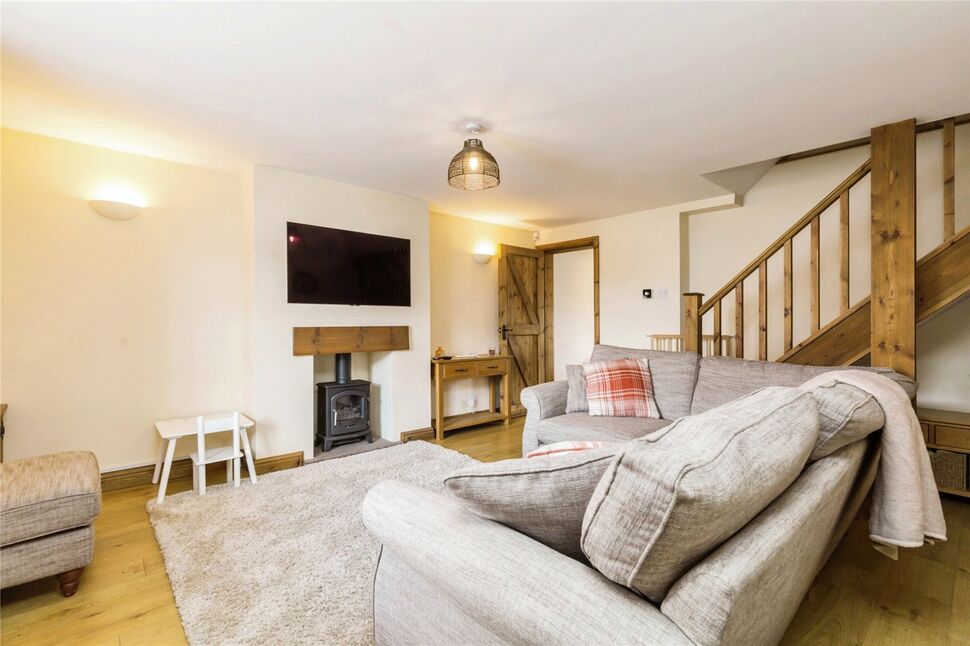 3 bedroom Mid Terrace House for sale, Livesey Branch Road, Blackburn