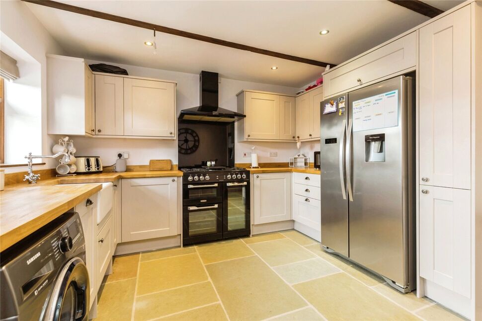 3 bedroom Mid Terrace House for sale, Livesey Branch Road, Blackburn