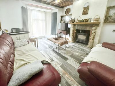 Greenhead Avenue, 3 bedroom  House to rent, £1,095 pcm