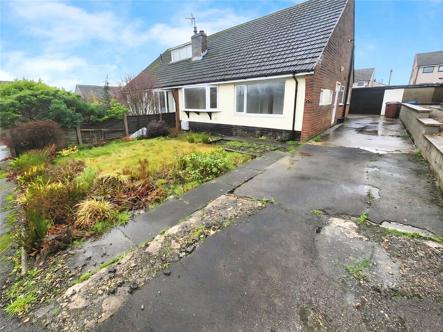 Main image of 2 bedroom Semi Detached Bungalow to rent, Sunny Bower Close, Blackburn, Lancashire, BB1
