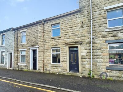 2 bedroom Mid Terrace House for sale
