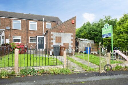 Holly Street, 3 bedroom Semi Detached House to rent, &pound;895 pcm