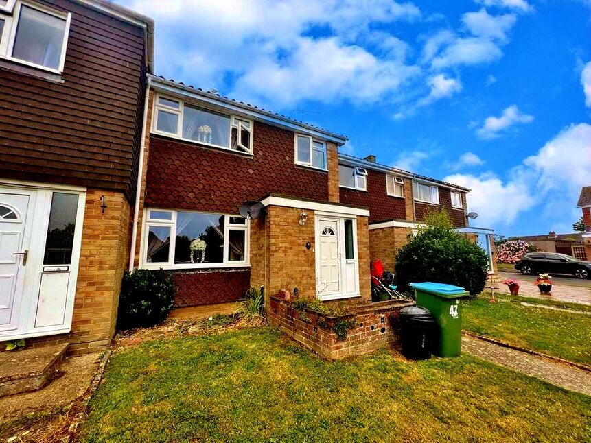 Main image of 3 bedroom Mid Terrace House to rent, Kings Drive, Bognor Regis, West Sussex, PO21