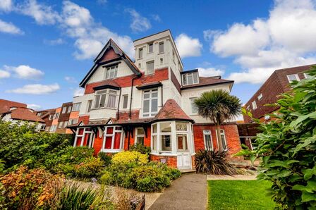 2 bedroom  Flat to rent