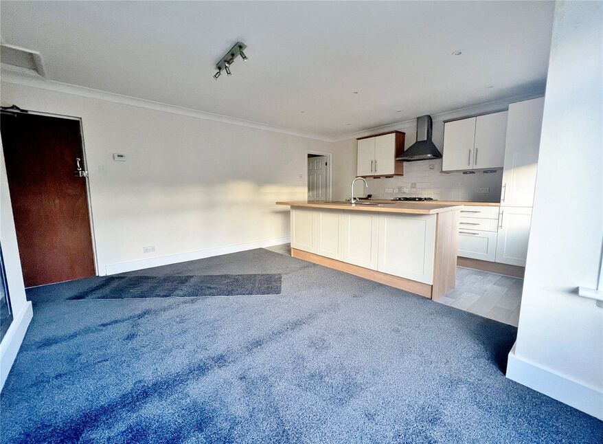 Main image of 1 bedroom Flat to rent, Wood Street, Bognor Regis, West Sussex, PO21