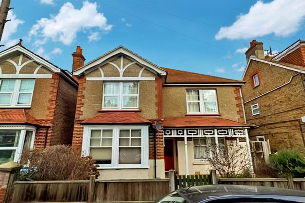 2 bedroom  Flat to rent