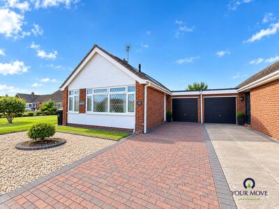 Harbour View Road, 3 bedroom Detached Bungalow to rent, &pound;1,500 pcm