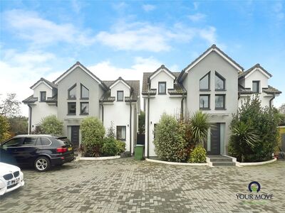 4 bedroom Detached House to rent