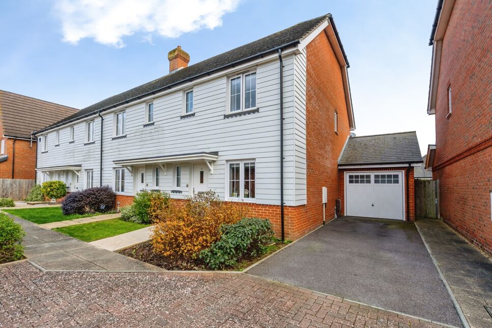 Main image of 3 bedroom End Terrace House for sale, Liberty Gardens, Bognor Regis, West Sussex, PO21