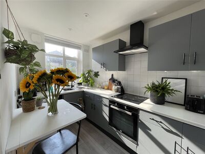 1 bedroom  Flat for sale
