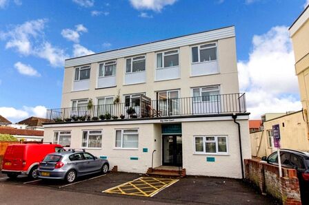 2 bedroom  Flat for sale