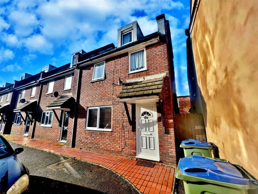 Main image of 2 bedroom End Terrace House for sale, Steyne Street, Bognor Regis, West Sussex, PO21