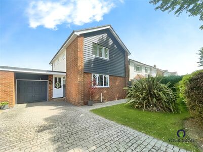 3 bedroom Link Detached House for sale
