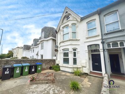 3 bedroom  Flat to rent