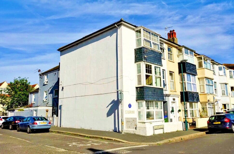 Main image of 1 bedroom Flat to rent, Alexandra Terrace, Clarence Road, West Sussex, PO21