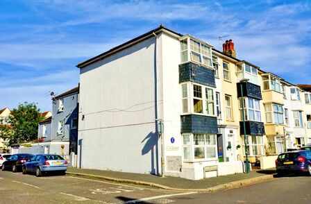 1 bedroom  Flat to rent