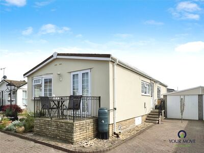2 bedroom Detached Property for sale