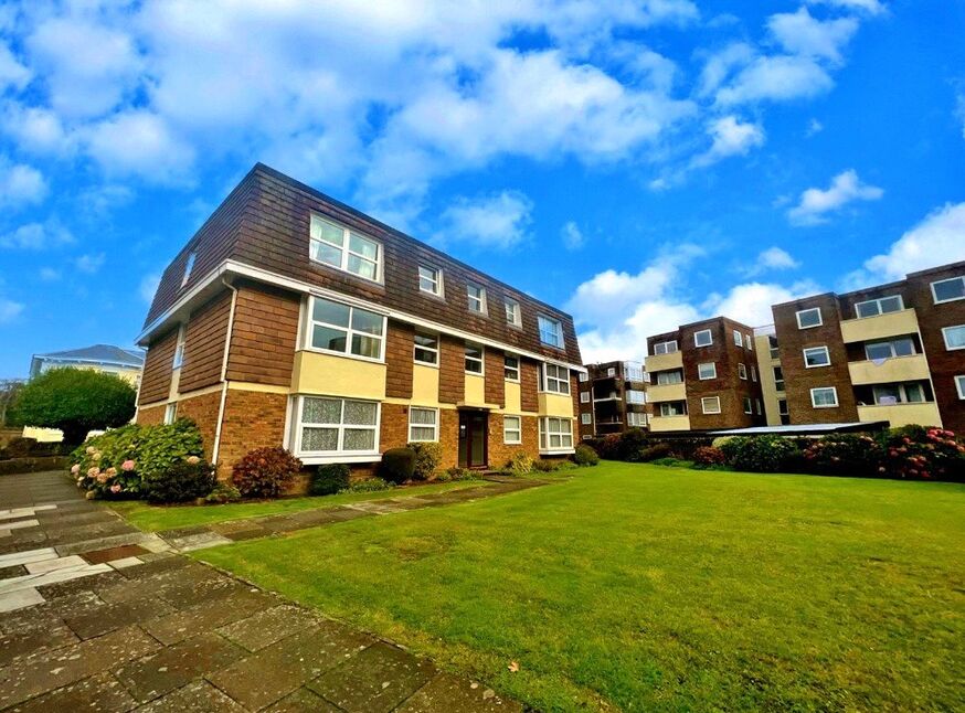 Main image of 2 bedroom Flat for sale, Sudley Gardens, Bognor Regis, West Sussex, PO21