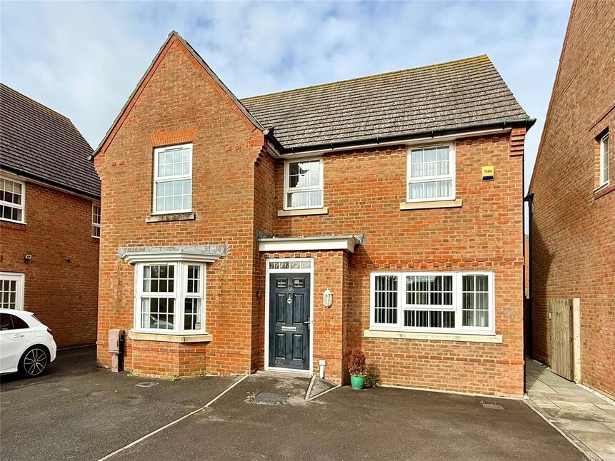 Main image of 4 bedroom Detached House for sale, Stanhorn Grove, Felpham, West Sussex, PO22