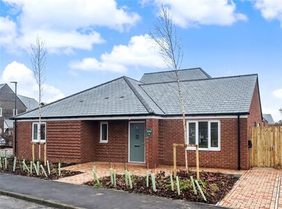 William Luker Place, 3 bedroom Detached Bungalow for sale, &pound;450,000
