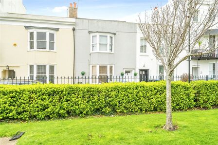 The Steyne, 4 bedroom Mid Terrace House for sale, &pound;400,000