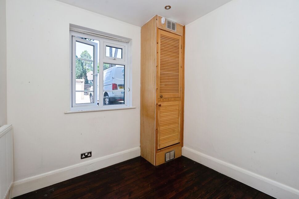 Image 12