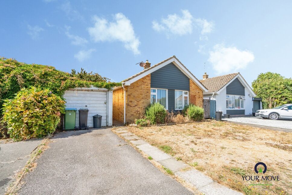Main image of 2 bedroom Detached Bungalow for sale, Church Way, Bognor Regis, West Sussex, PO21