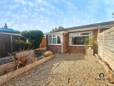 2 bedroom Semi Detached Bungalow to rent