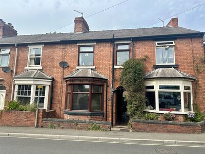 Field Lane, 2 bedroom  House to rent, £850 pcm