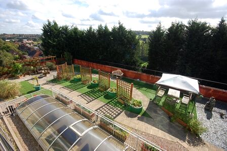 Lady Well Views Springwood Gardens, 1 bedroom Flat for sale, &pound;120,000