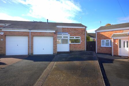 Barton Knowle, 1 bedroom Semi Detached Bungalow to rent, &pound;750 pcm
