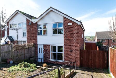 Dale Park Avenue, 3 bedroom Semi Detached House for sale, £200,000