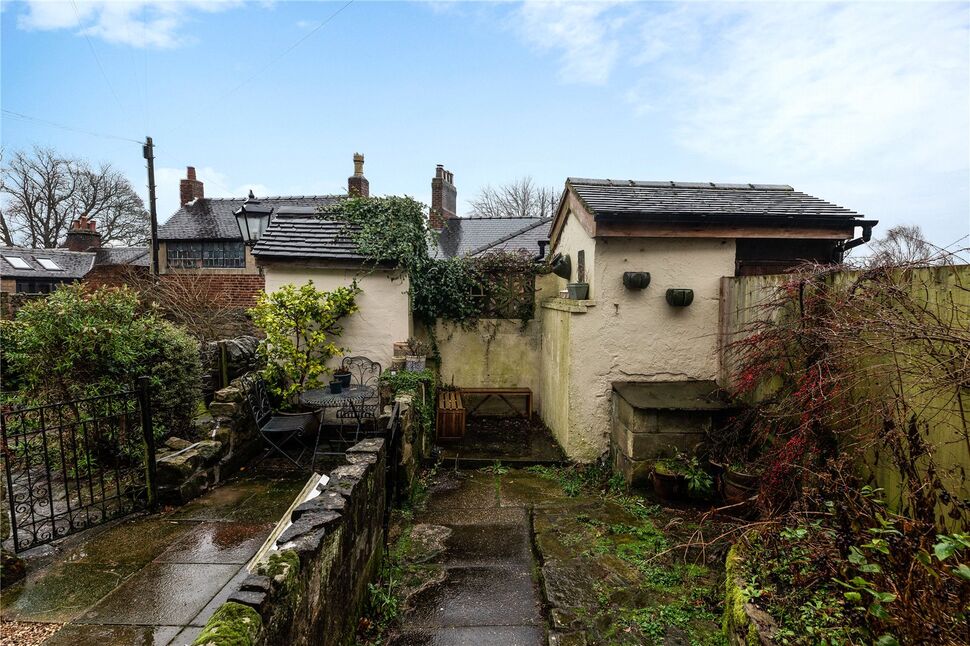 2 bedroom Mid Terrace House for sale, Well Yard, Holbrook, DE56 £230,000