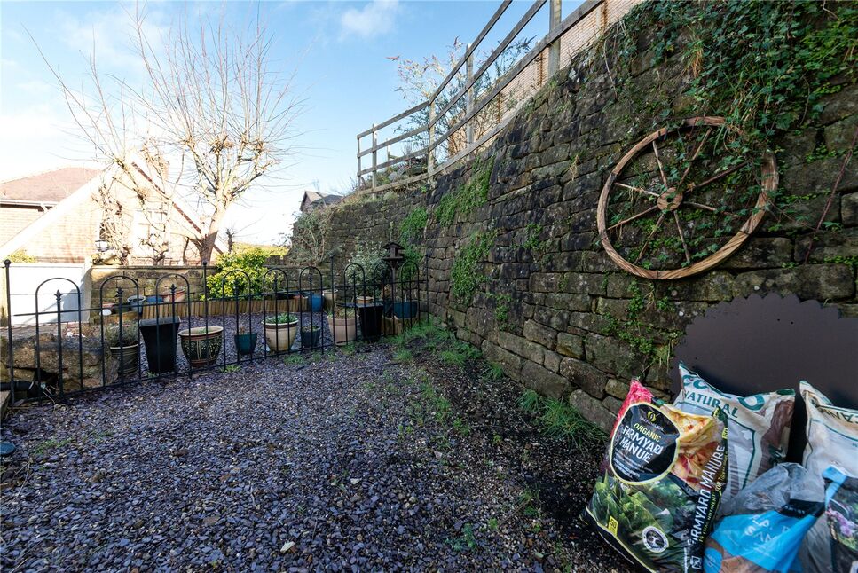 2 bedroom Mid Terrace House for sale, Chevin Mews, Belper, DE56 £190,000