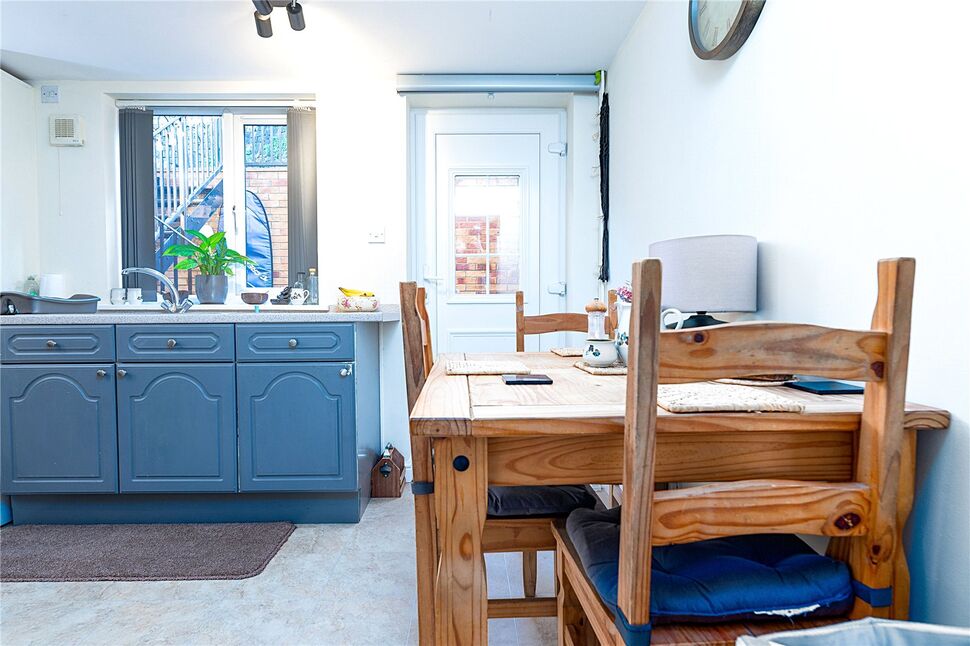 2 bedroom Mid Terrace House for sale, Chevin Mews, Belper, DE56 £190,000