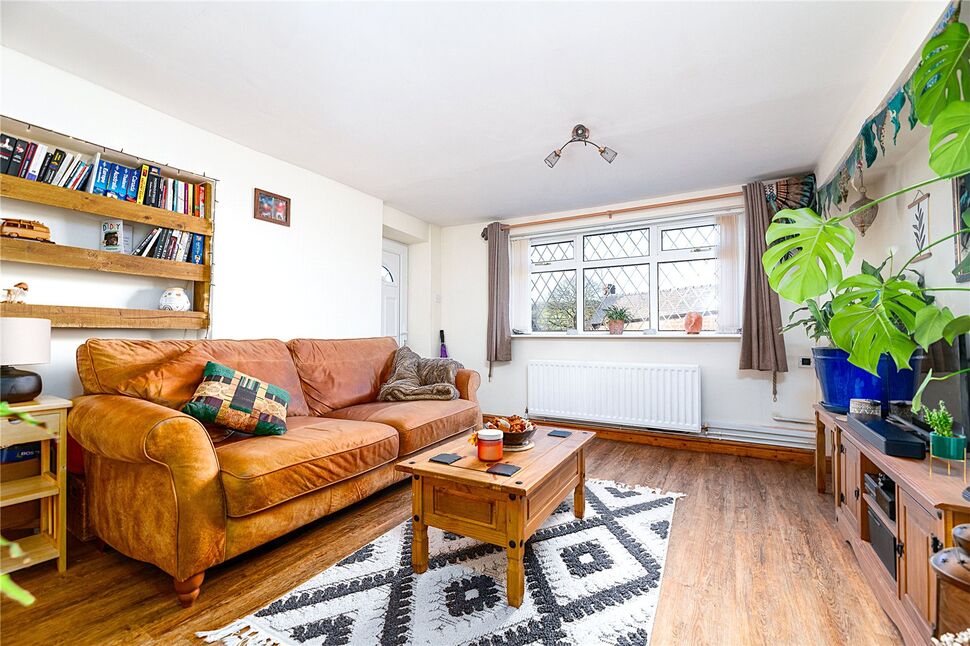 2 bedroom Mid Terrace House for sale, Chevin Mews, Belper, DE56 £190,000