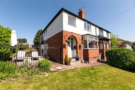 Wilmot Road, 3 bedroom Semi Detached House for sale, £325,000