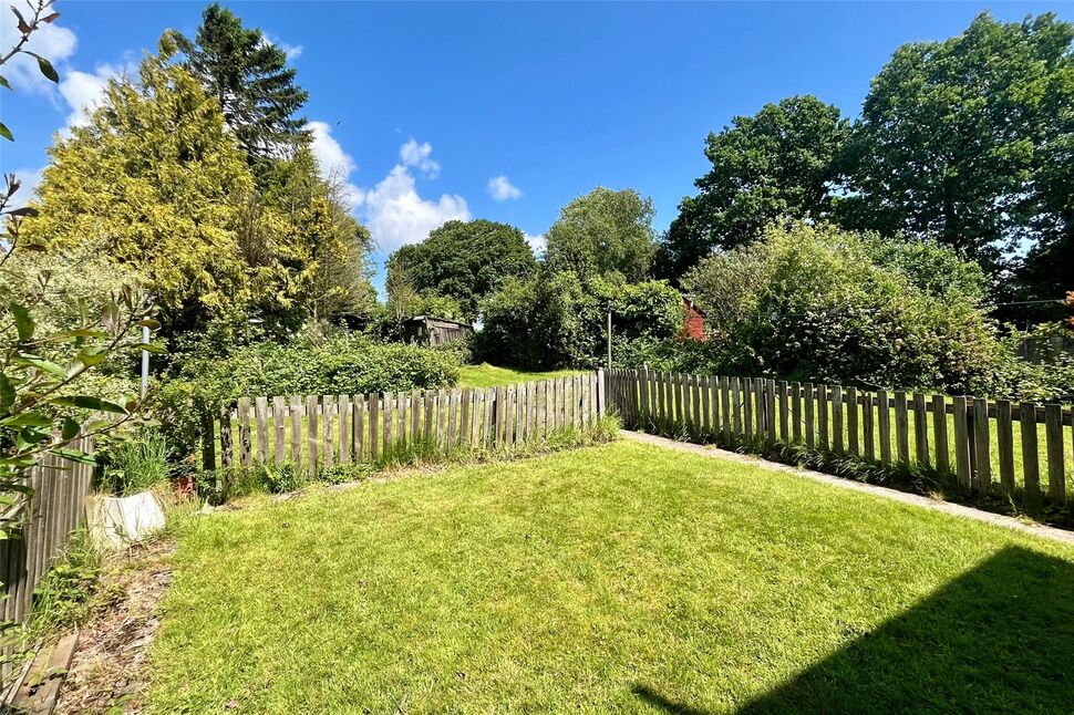 3 bedroom Detached House for sale, Ripley Road, Heage, DE56 £289,950